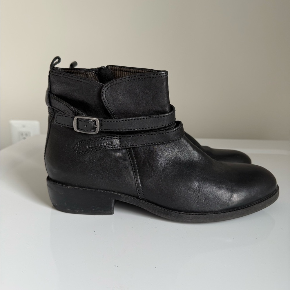 Vagabond Women's Black Leather Ankle Boots